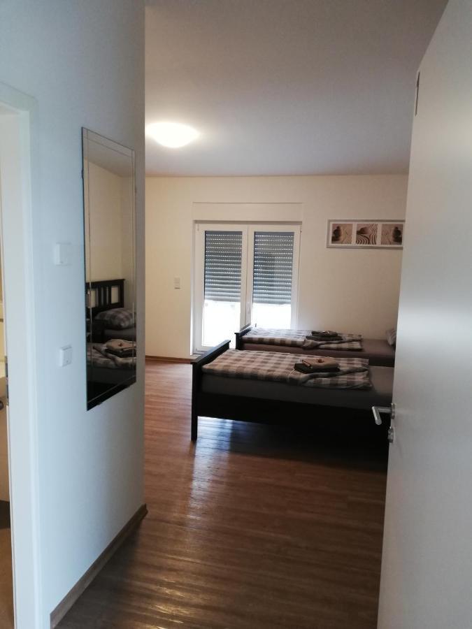 Apartmenthaus Mehrow Ahrensfelde Buitenkant foto