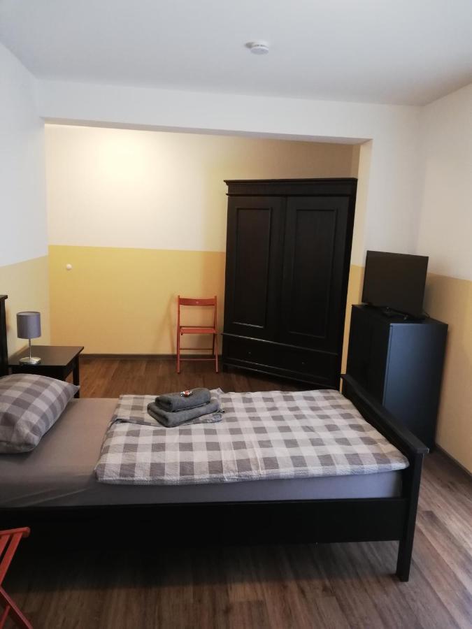 Apartmenthaus Mehrow Ahrensfelde Buitenkant foto