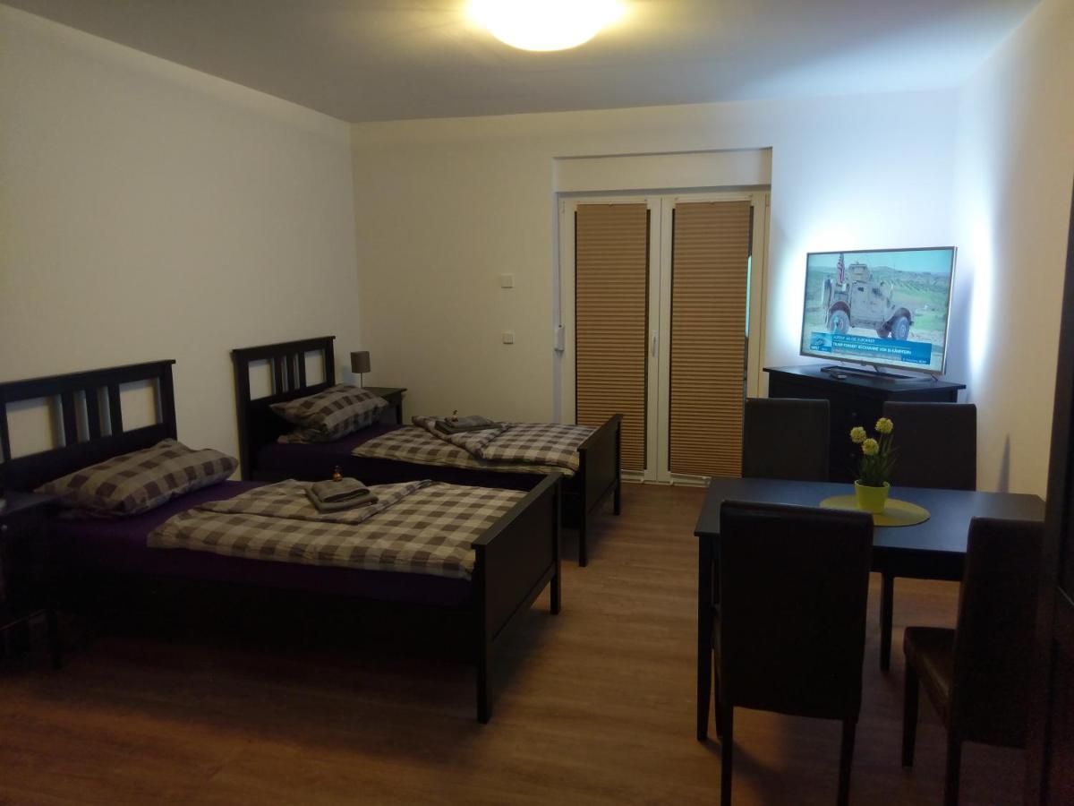 Apartmenthaus Mehrow Ahrensfelde Buitenkant foto